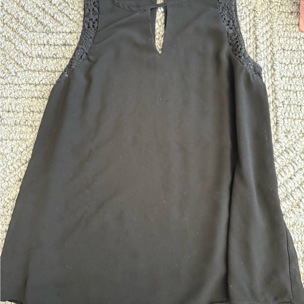 Naked Zebra Black Sleeveless Blouse